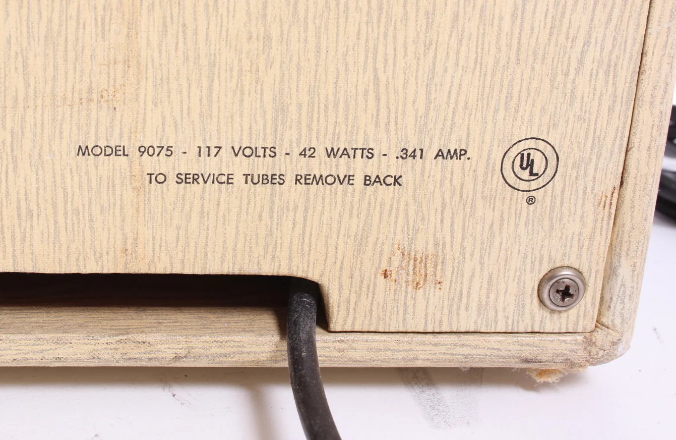 1959 Silvertone 9075 Amp - Image 7