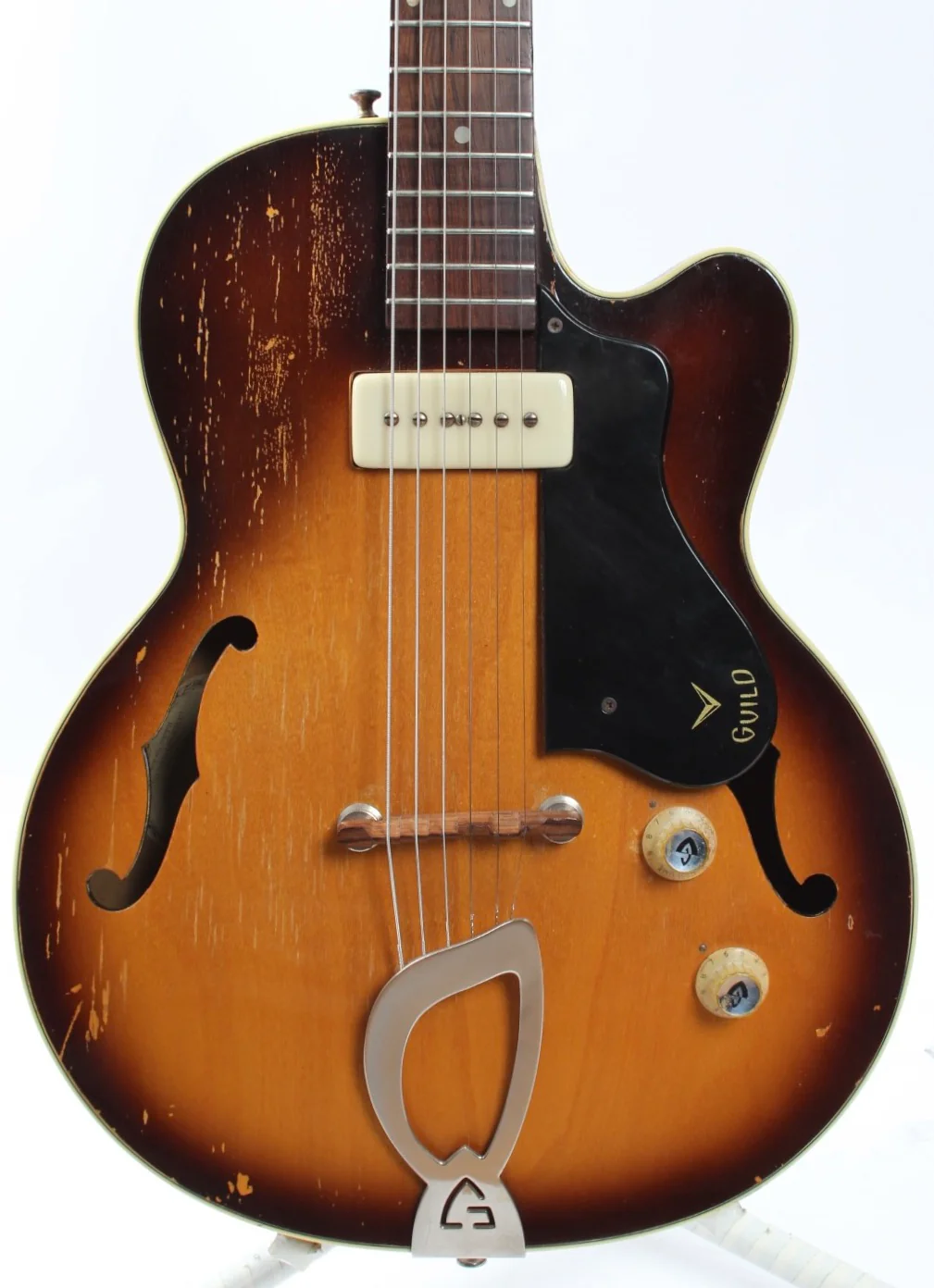 1960 Guild M-65 Freshman 3/4 sunburst - Image 2