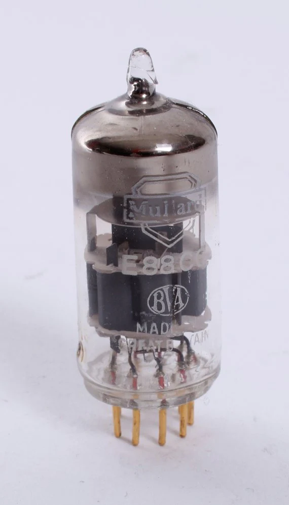 1960s Mullard EC88CC / 6922 Gold Pin NOS Tube - Image 3