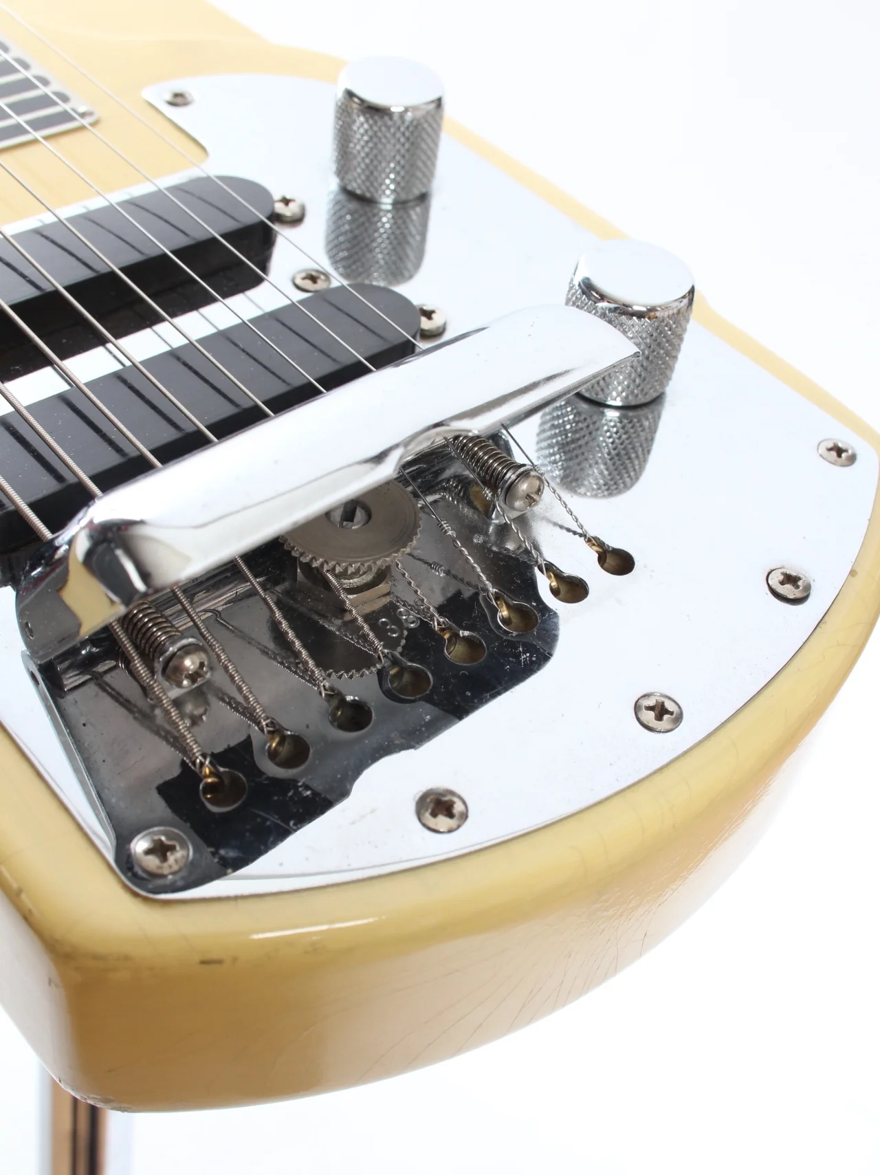 1963 Fender Deluxe 8 blonde - Image 9