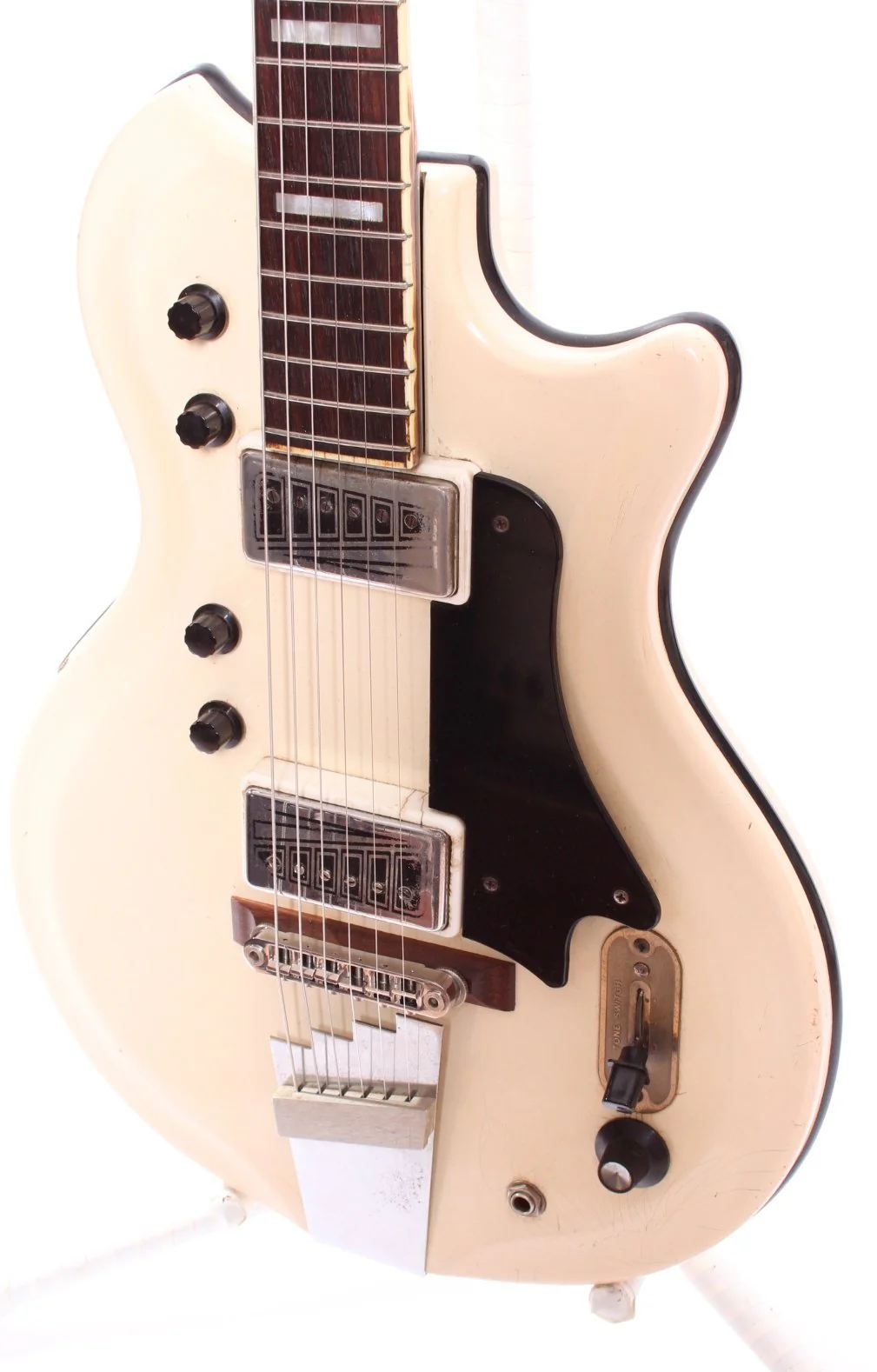 1965 Supro Dual Tone S424 Res-O-Glass white - Image 3