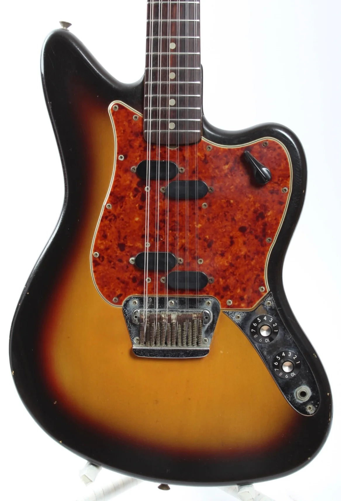 1966 Fender Electric XII sunburst - Image 2
