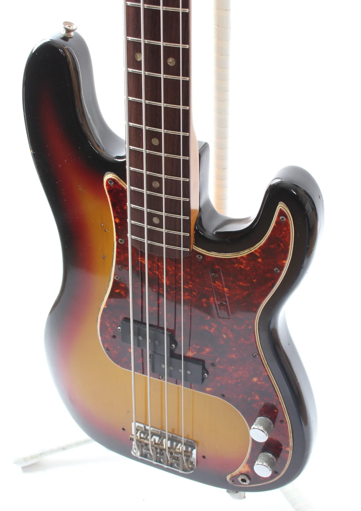 1966 Fender Precision Bass sunburst - Image 3