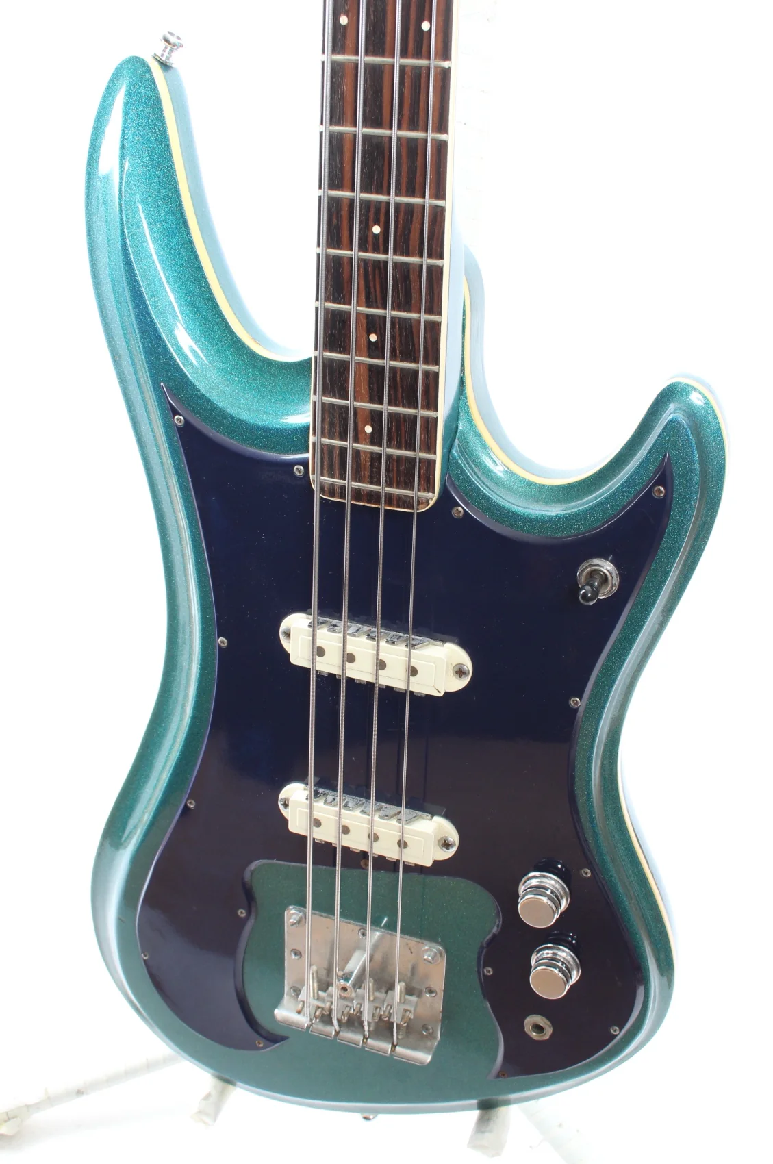 1968 Guyatone EB-9 Sharp 5 Bass metallic blue - Image 3