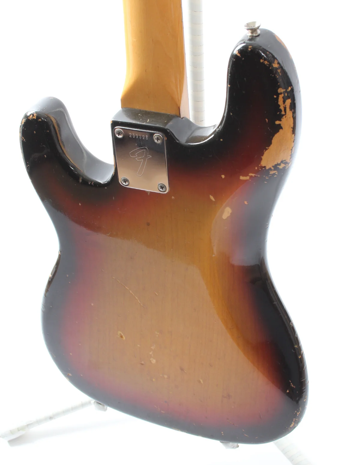 1969 Fender Precision Bass sunburst - Image 9