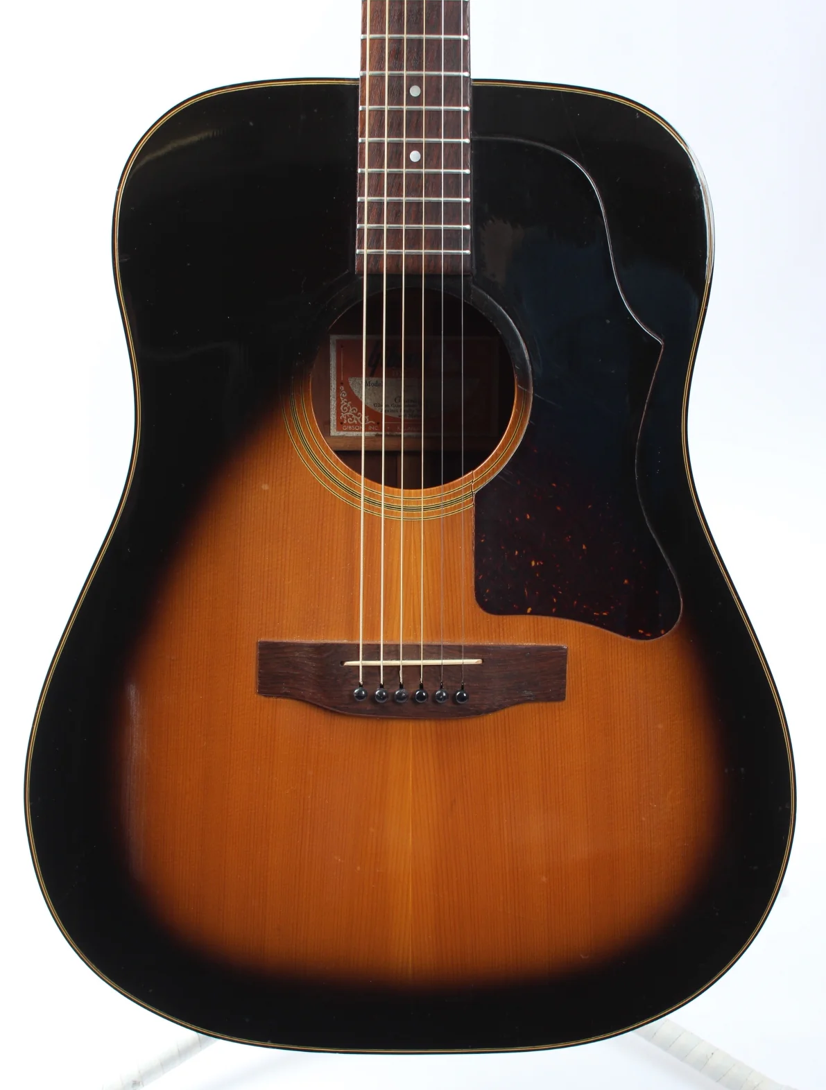 1970 Gibson J-45 sunburst - Image 2