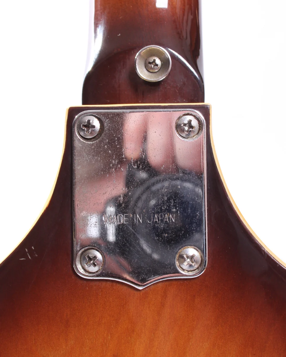 1970s Elvis Violin Bass sunburst - Image 11