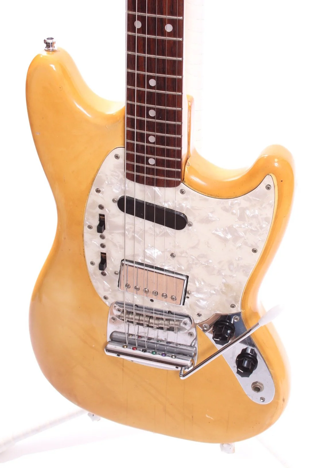 1970s Fender Mustang olympic white - Image 3