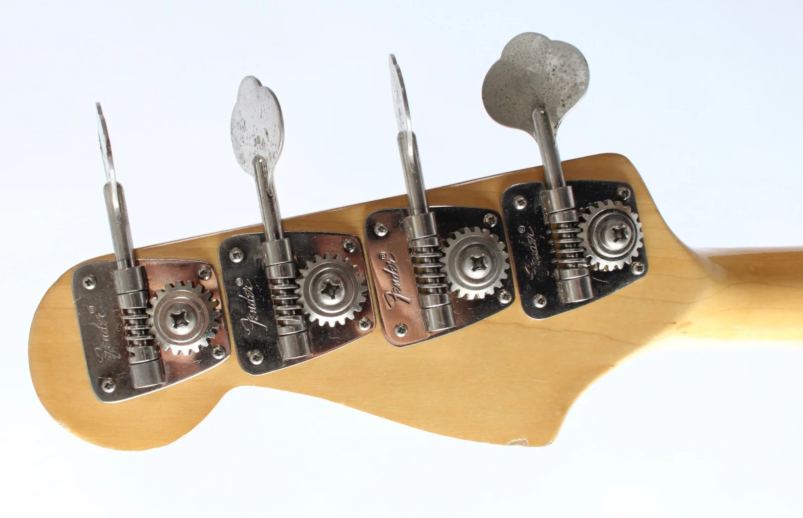 1973 Fender Jazz Bass sunburst - Image 10