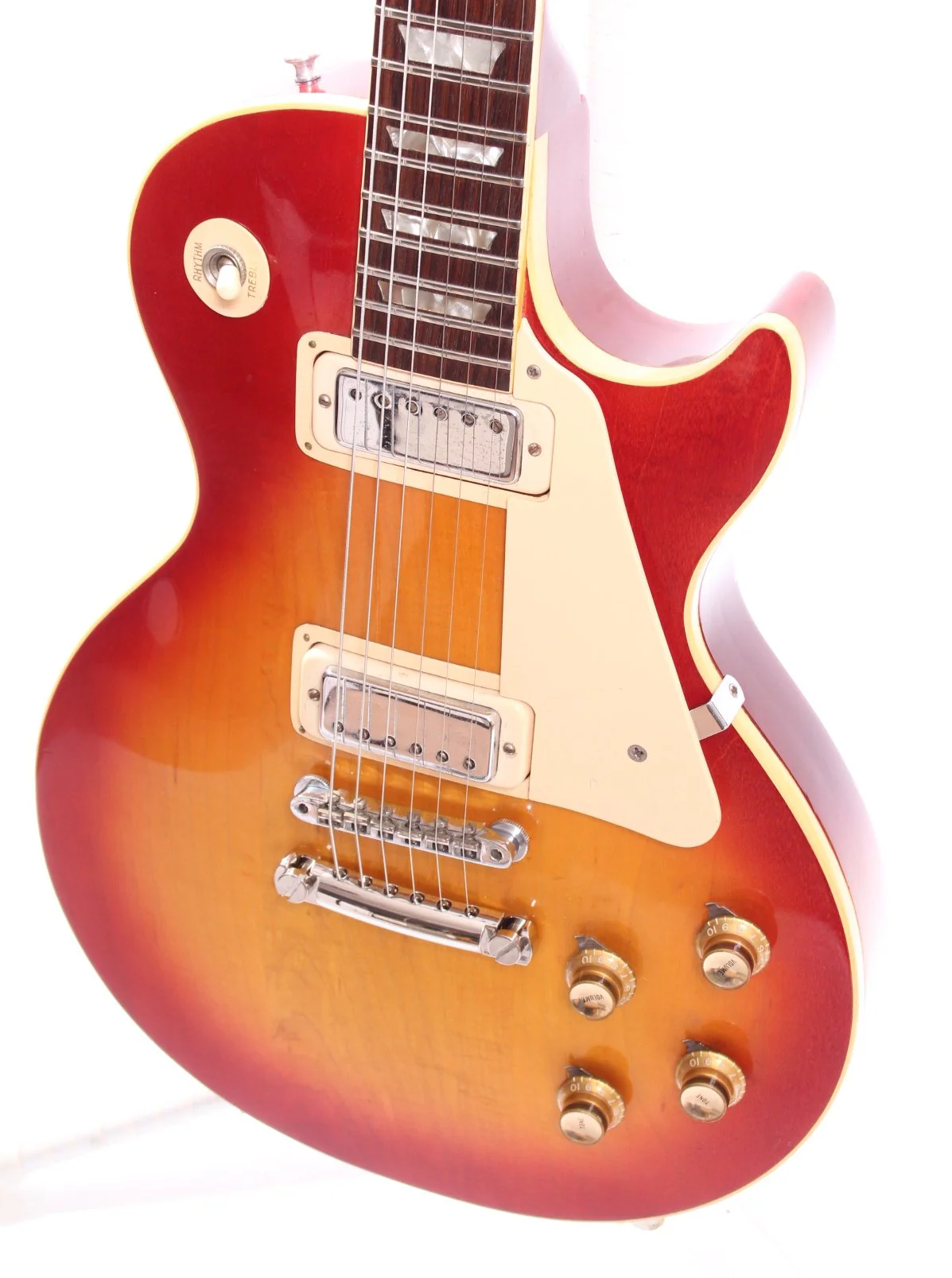 1973 Gibson Les Paul Deluxe heritage cherry sunburst - Image 3