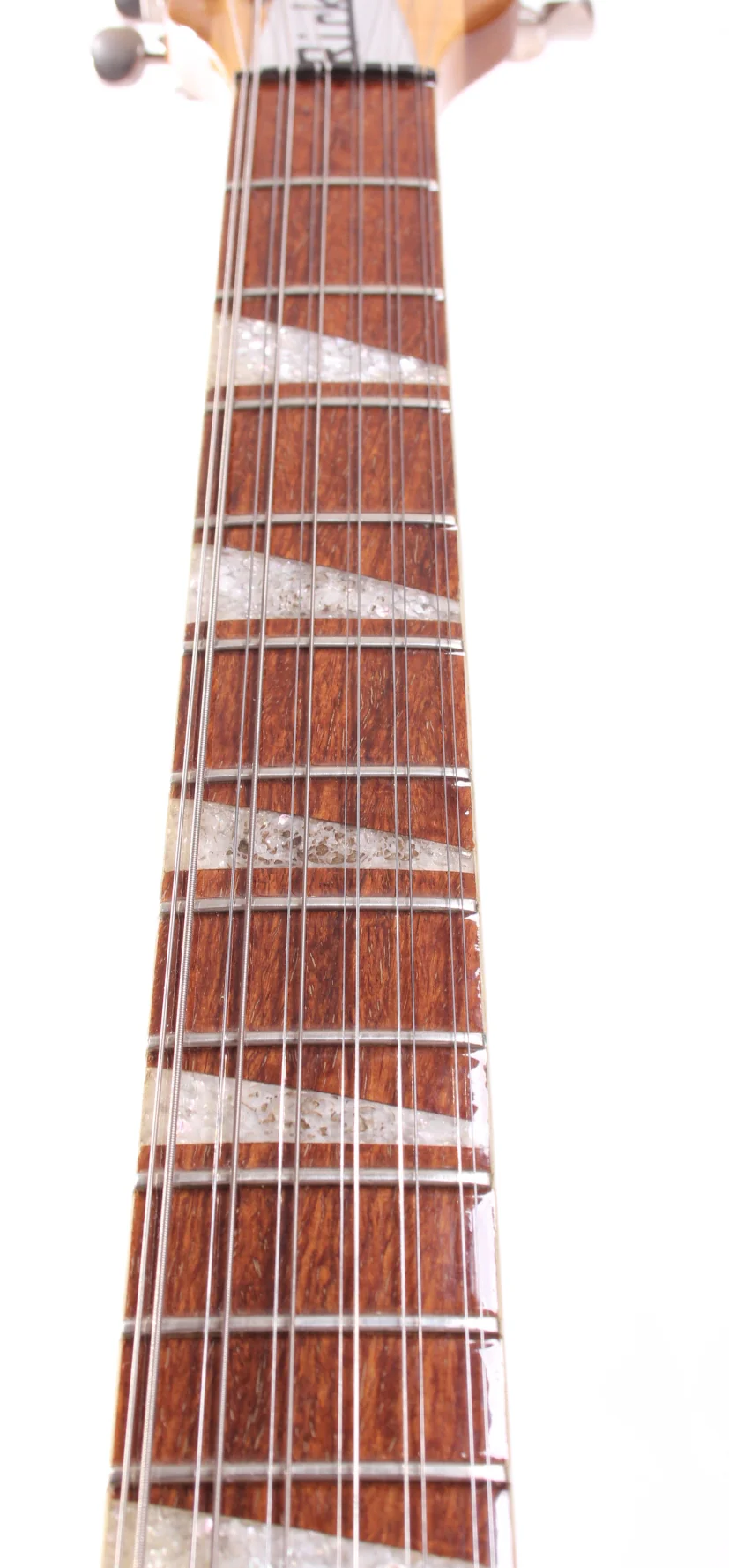 1973 Rickenbacker 360/12 mapleglo - Image 4