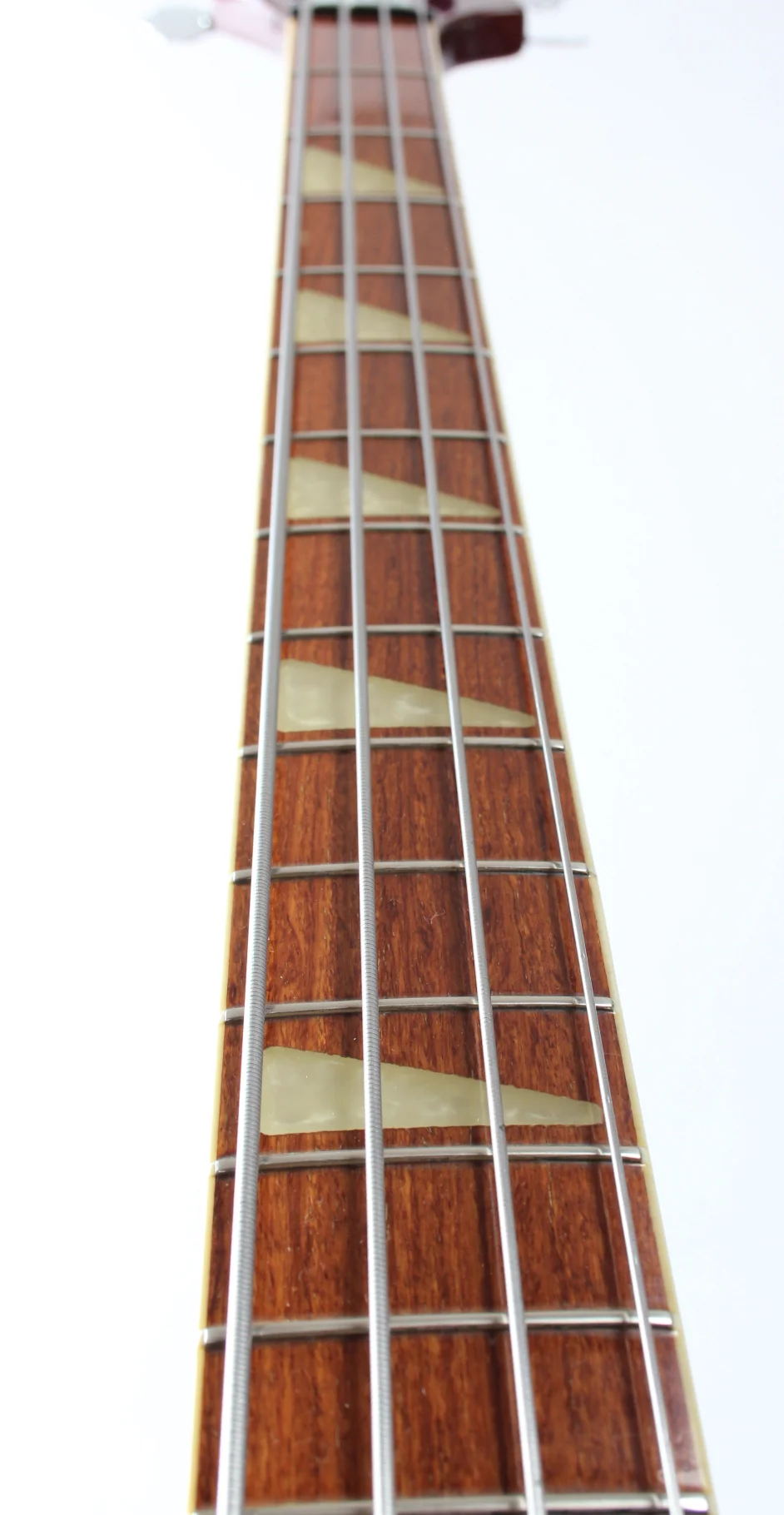 1973 Rickenbacker 4001 burgundy glo - Image 4