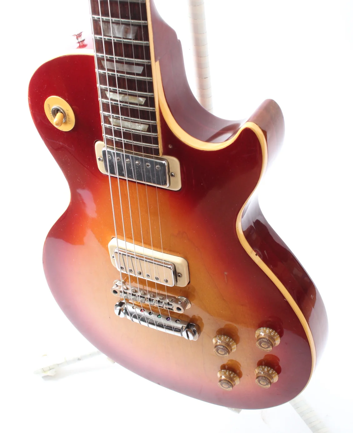 1974 Gibson Les Paul Deluxe cherry sunburst - Image 3