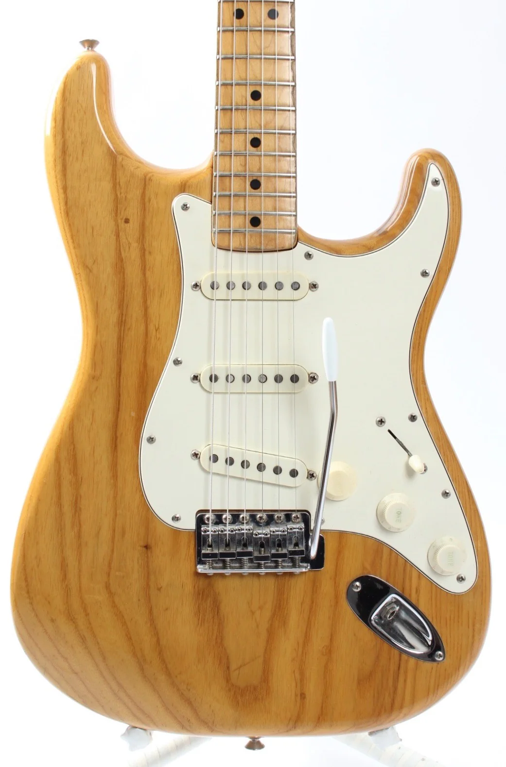 1975 Fender Stratocaster natural - Image 2