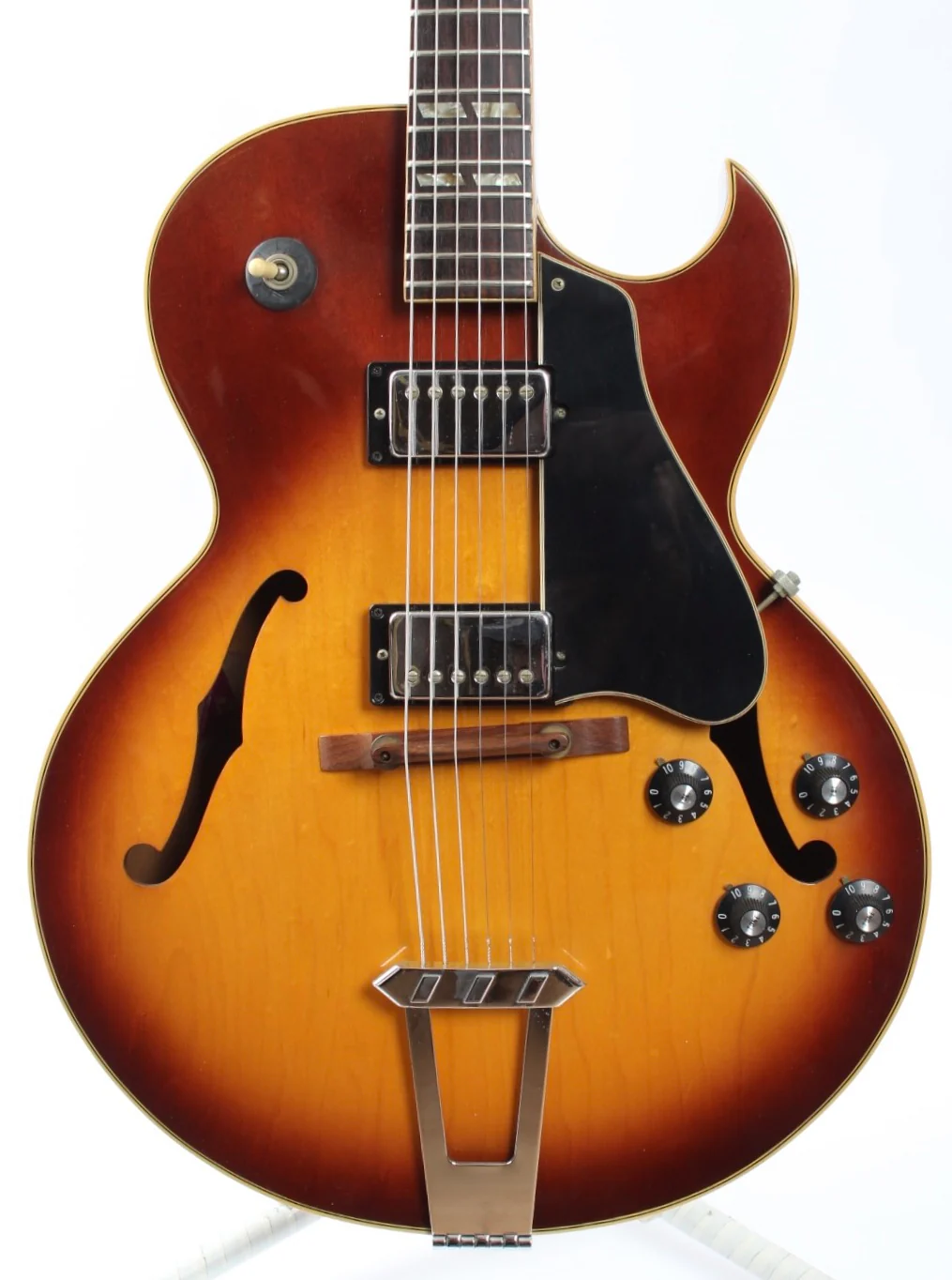 1975 Gibson ES-175D sunburst - Image 2