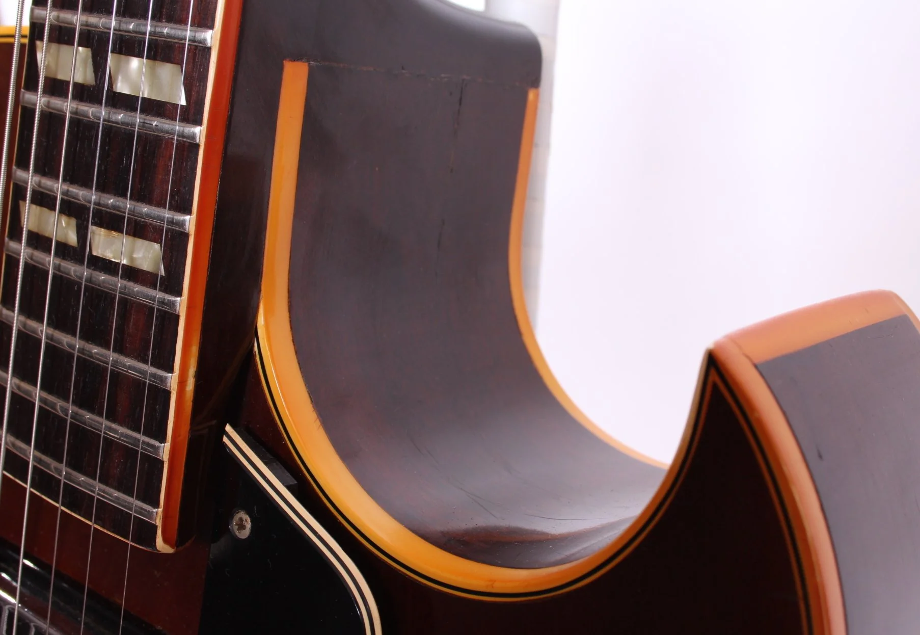 1975 Gibson ES-175D sunburst - Image 13