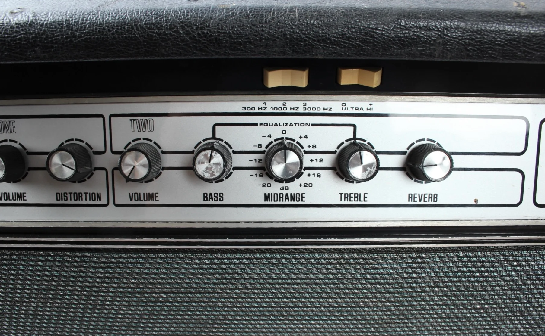 1976 Ampeg VT-22 w/2x12" cabinet - Image 8