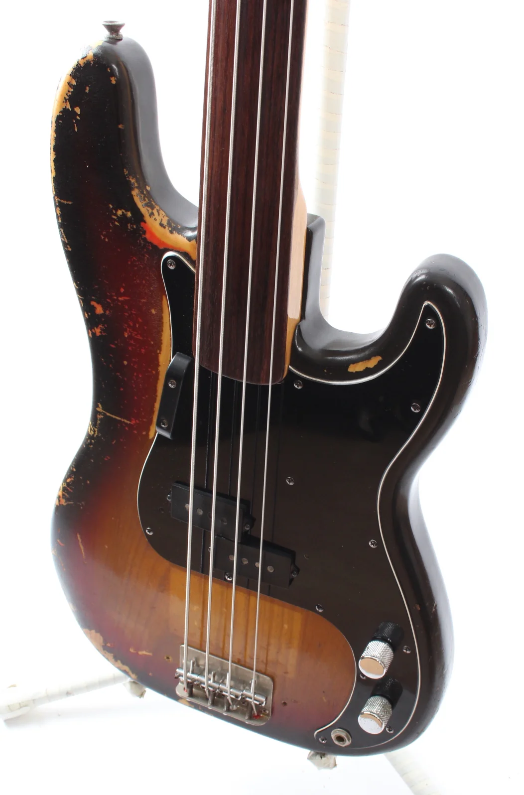 1976 Fender Precision Bass fretless sunburst - Image 3