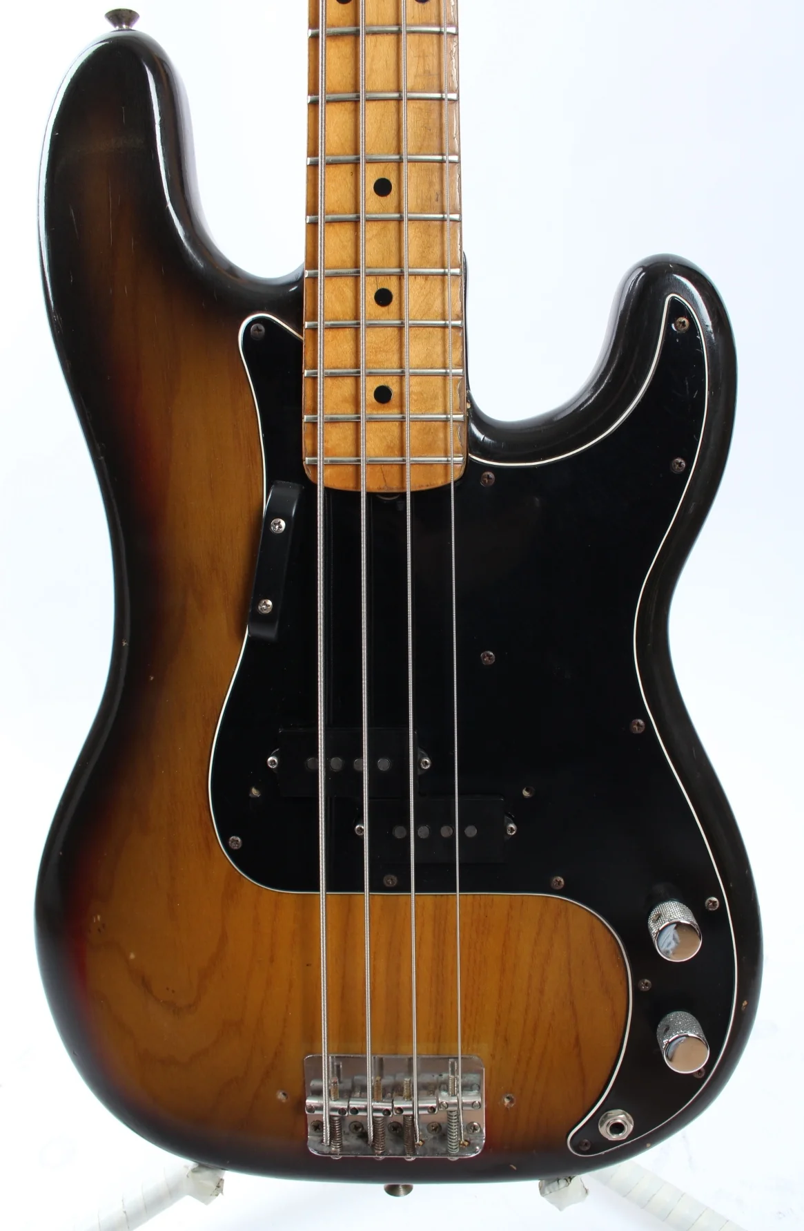 1976 Fender Precision Bass sunburst - Image 2