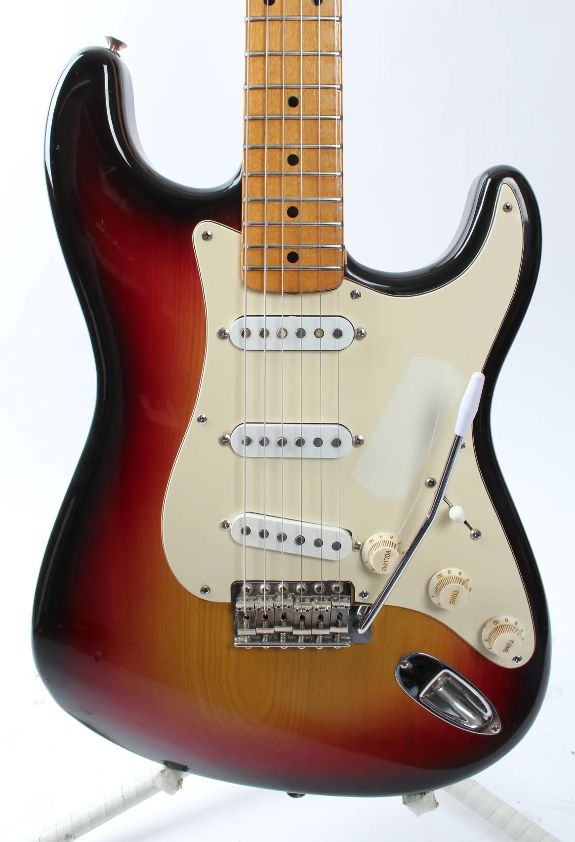 1976 Greco Super Sounds SE-600 Stratocaster sunburst - Image 2
