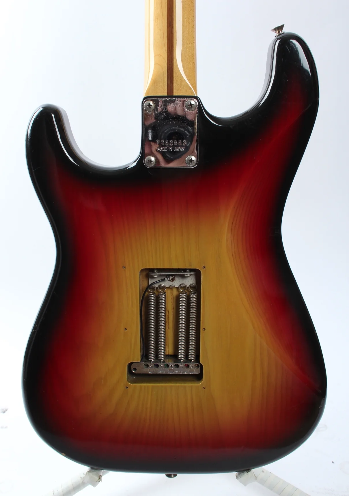 1976 Greco Super Sounds SE-600 Stratocaster sunburst - Image 7