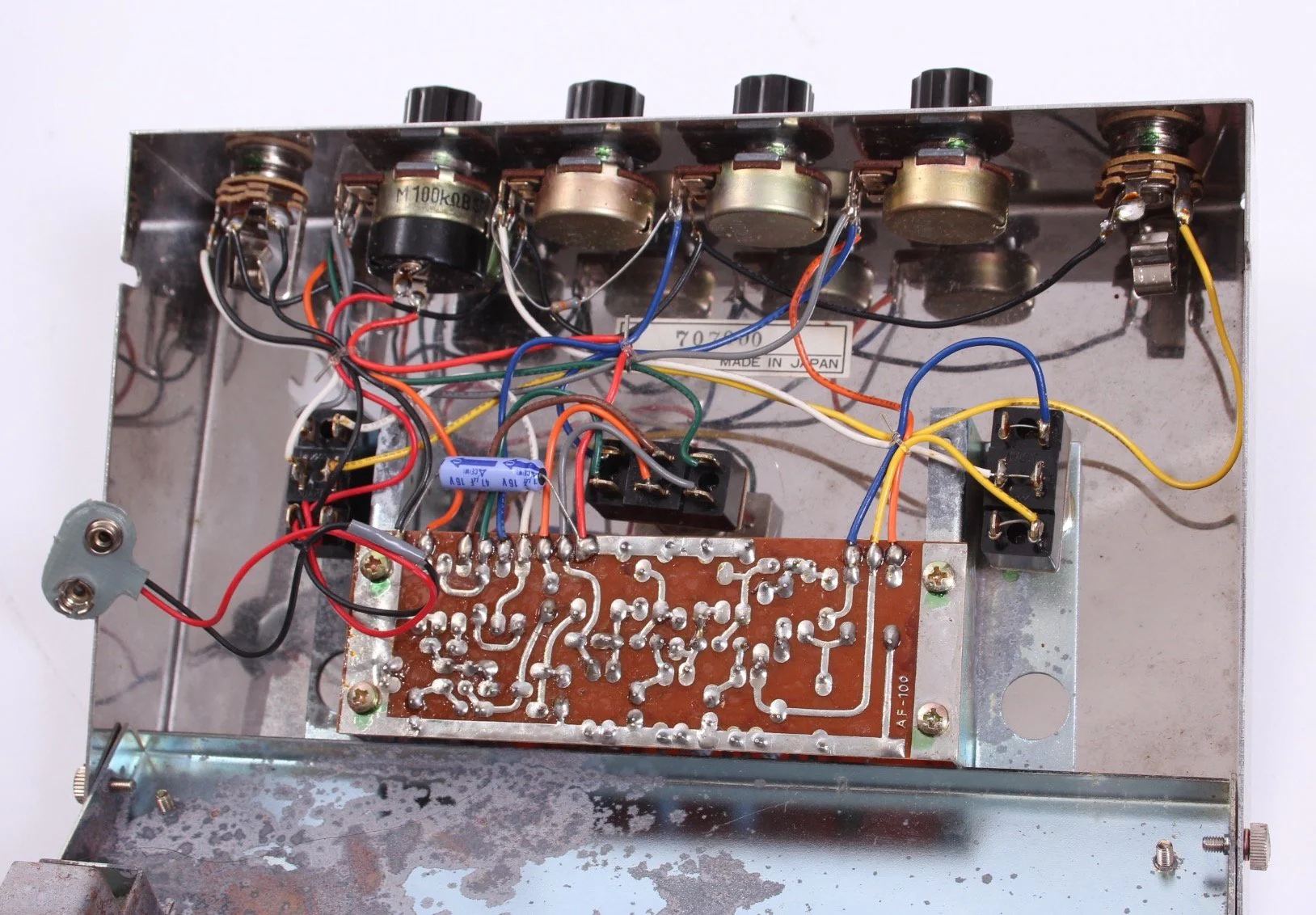 1976 Roland Bee Baa Af-100 Fuzz Treble Booster - Image 6