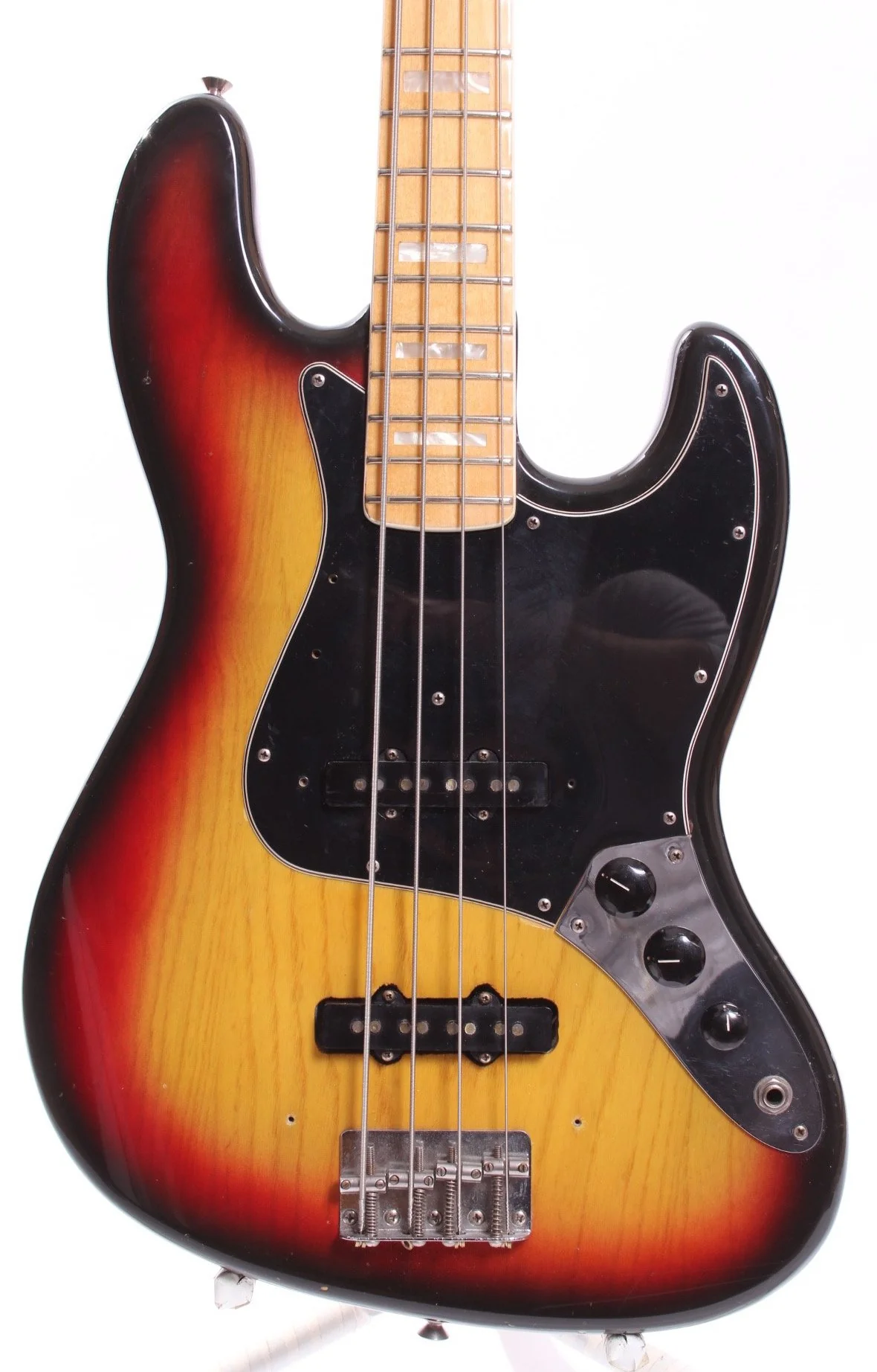 1977 Fender Jazz Bass sunburst - Image 2