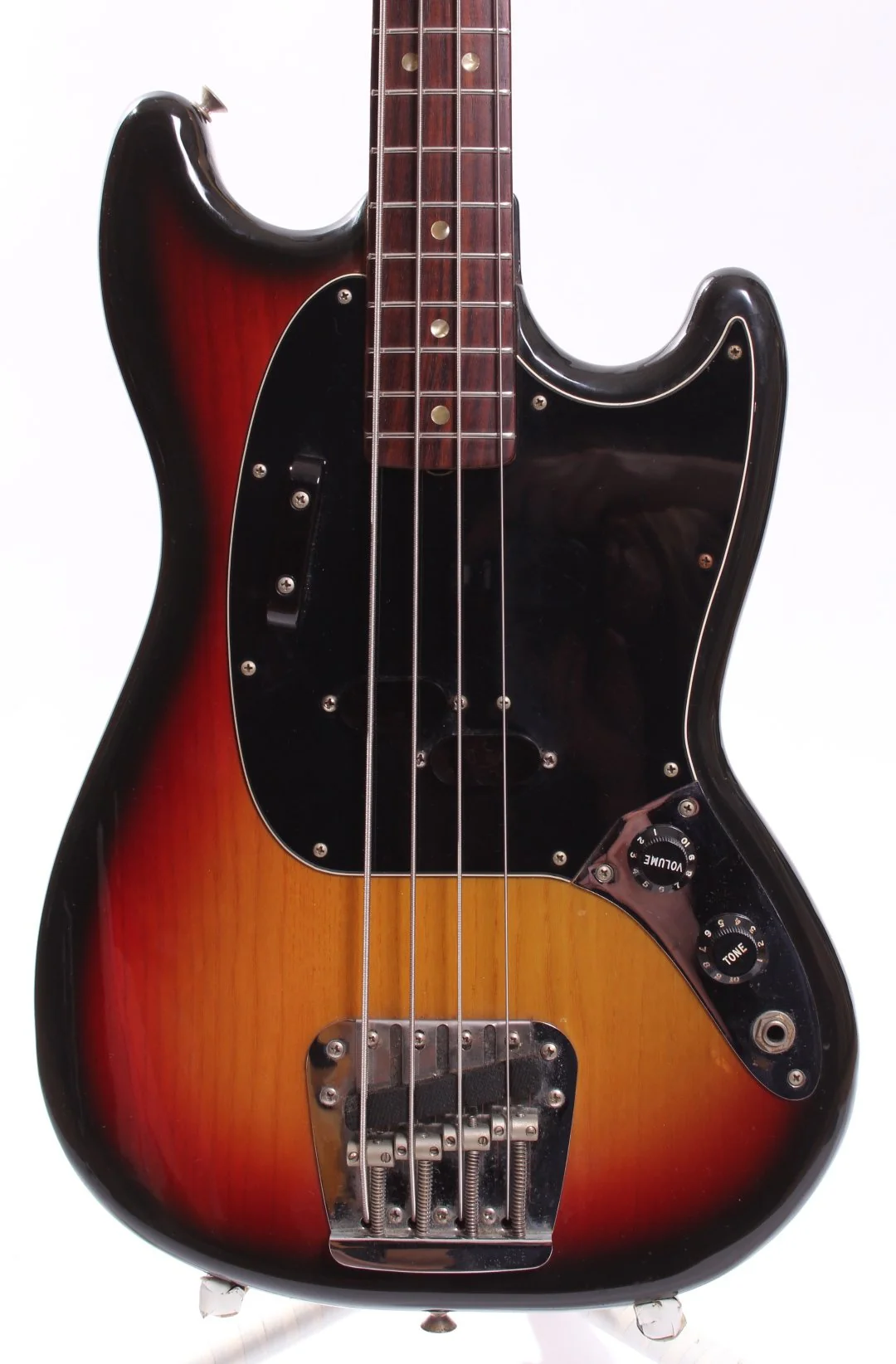 1977 Fender Mustang Bass sunburst - Image 2