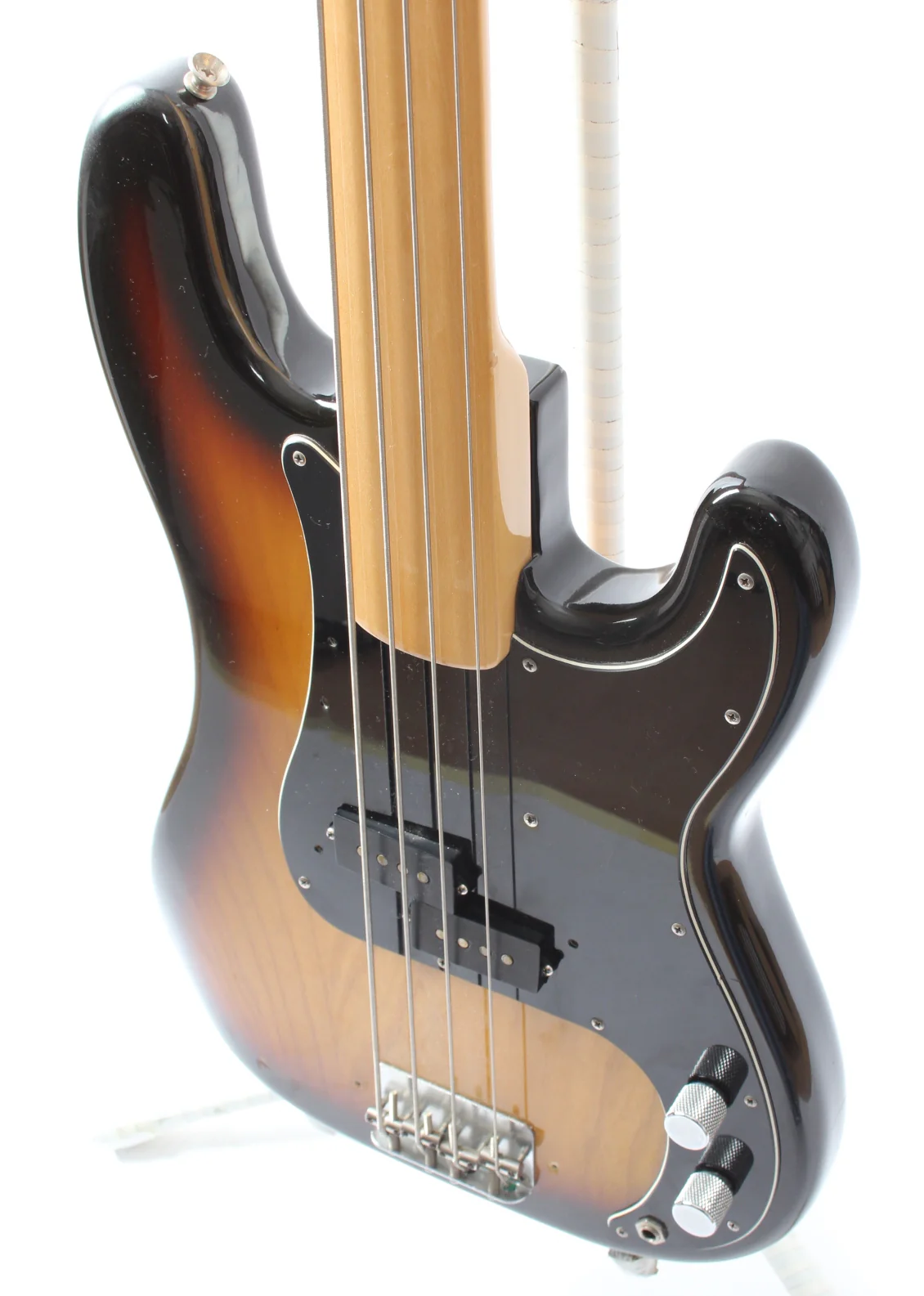 1979 Fender Precision Bass fretless sunburst - Image 3