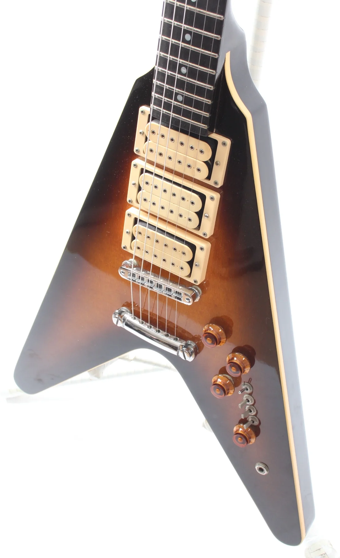 1981 Gibson The V CMT antique sunburst - Image 3