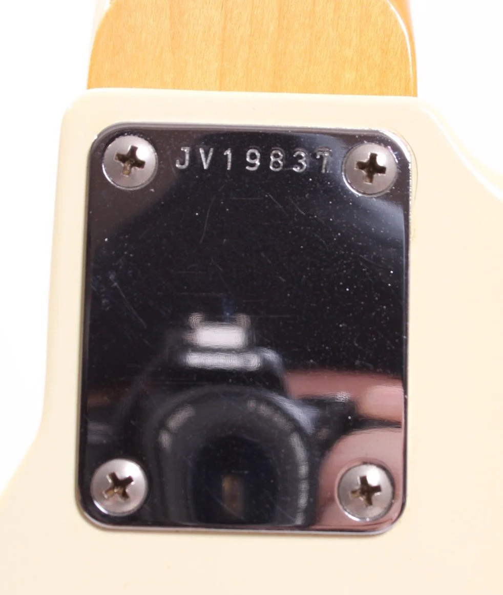 1982 Fender Precision Bass 62 Reissue vintage white - Image 11