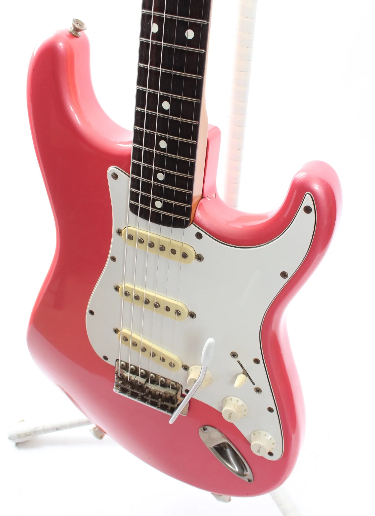 1983 Squier Stratocaster 62 Reissue metallic pink - Image 3