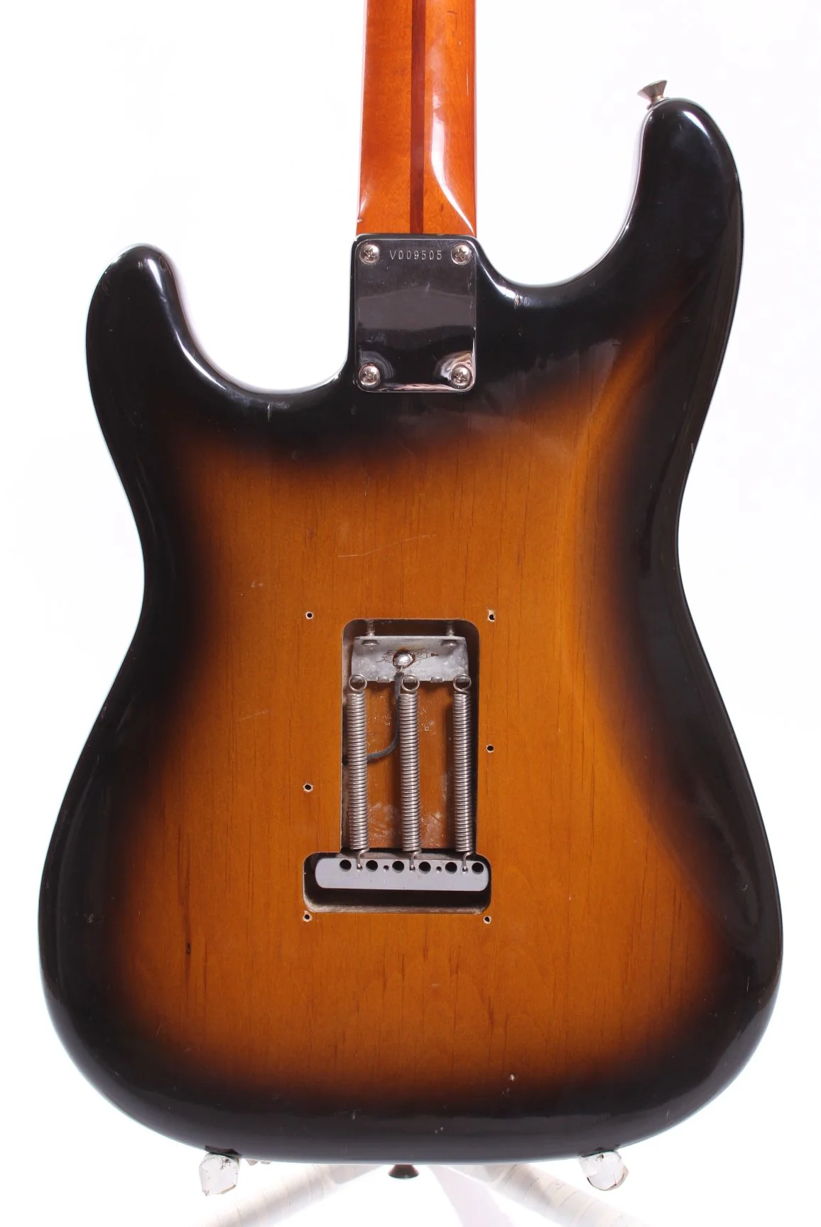 1984 Fender Stratocaster 57 Reissue sunburst - Image 7