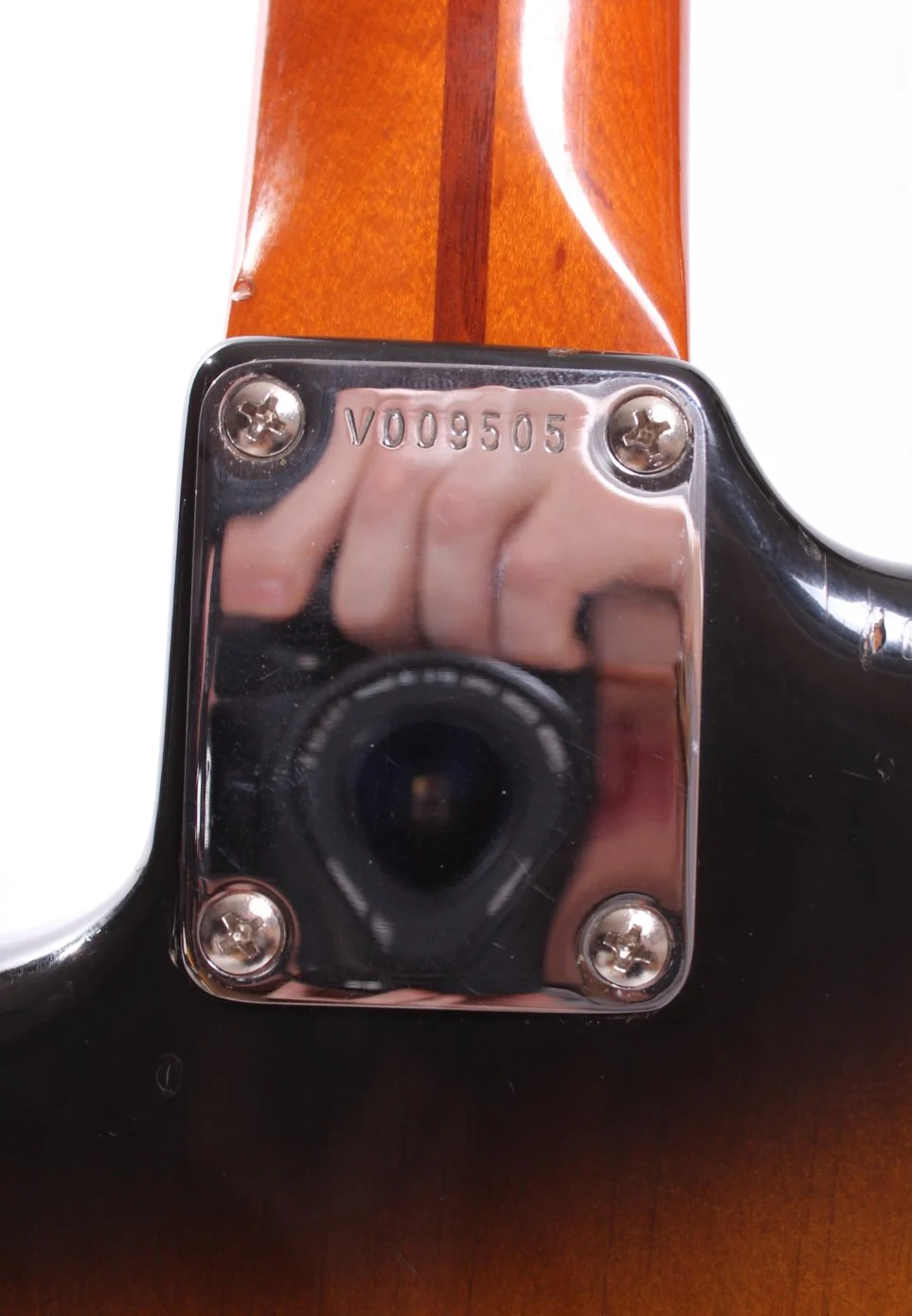 1984 Fender Stratocaster 57 Reissue sunburst - Image 9