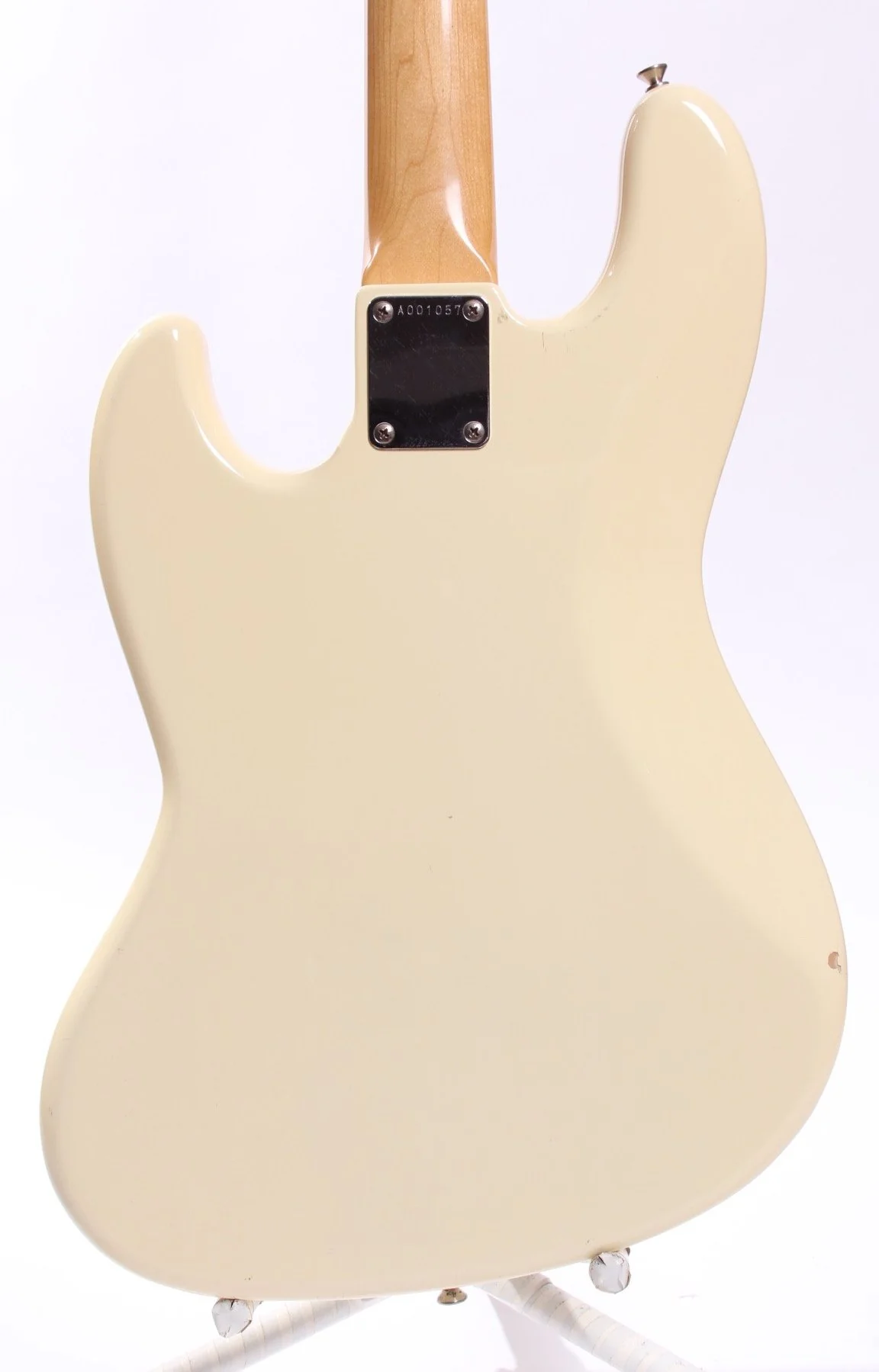 1984 Squier by Fender Jazz Bass 62 Reissue vintage white - Image 7
