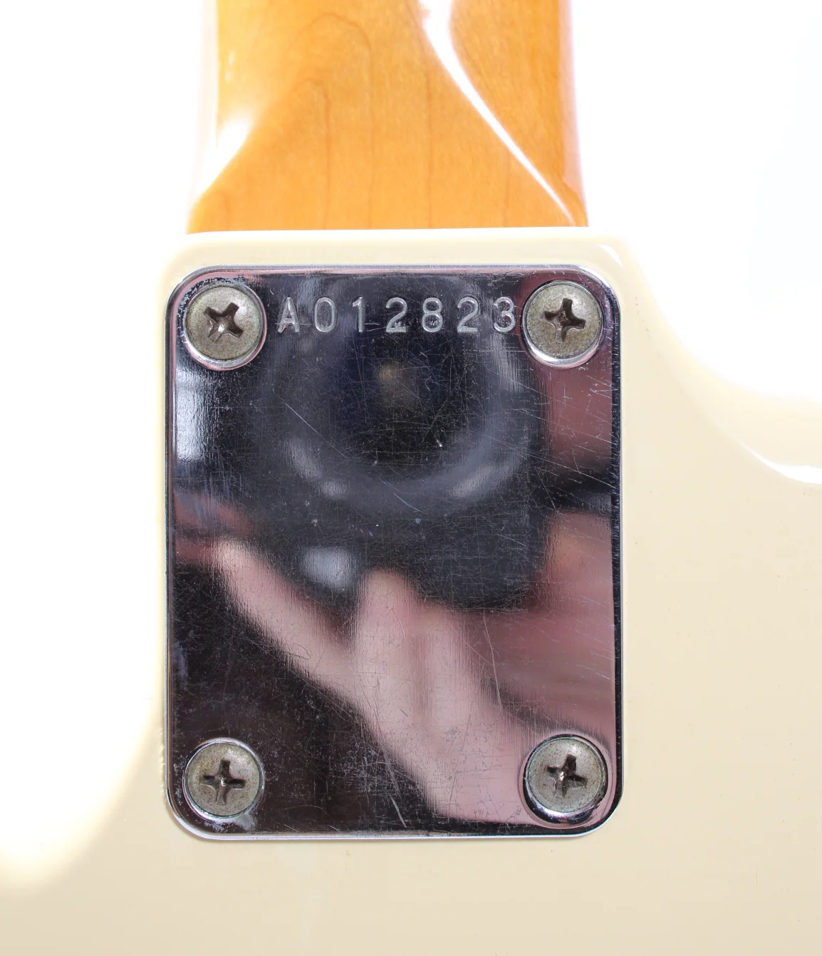 1985 Squier Stratocaster 62 Reissue vintage white - Image 11
