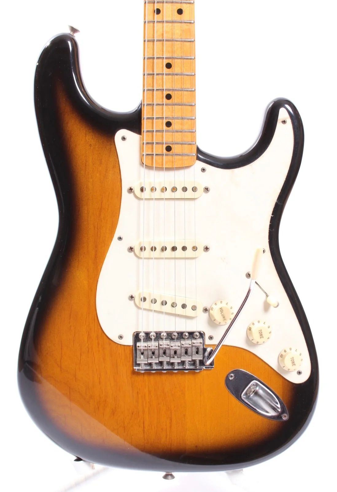 1986 Fender Stratocaster American Vintage '57 Reissue sunburst - Image 2