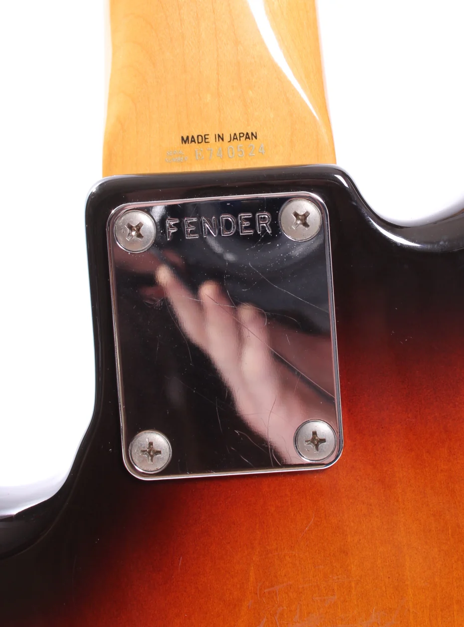 1987 Fender Jazz Bass 62 Reissue fretless sunburst - Image 11
