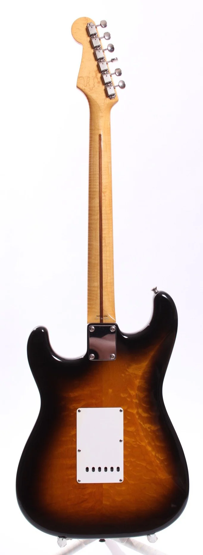 1987 Fender Stratocaster 54 Reissue solid quilt body sunburst NOS - Image 6
