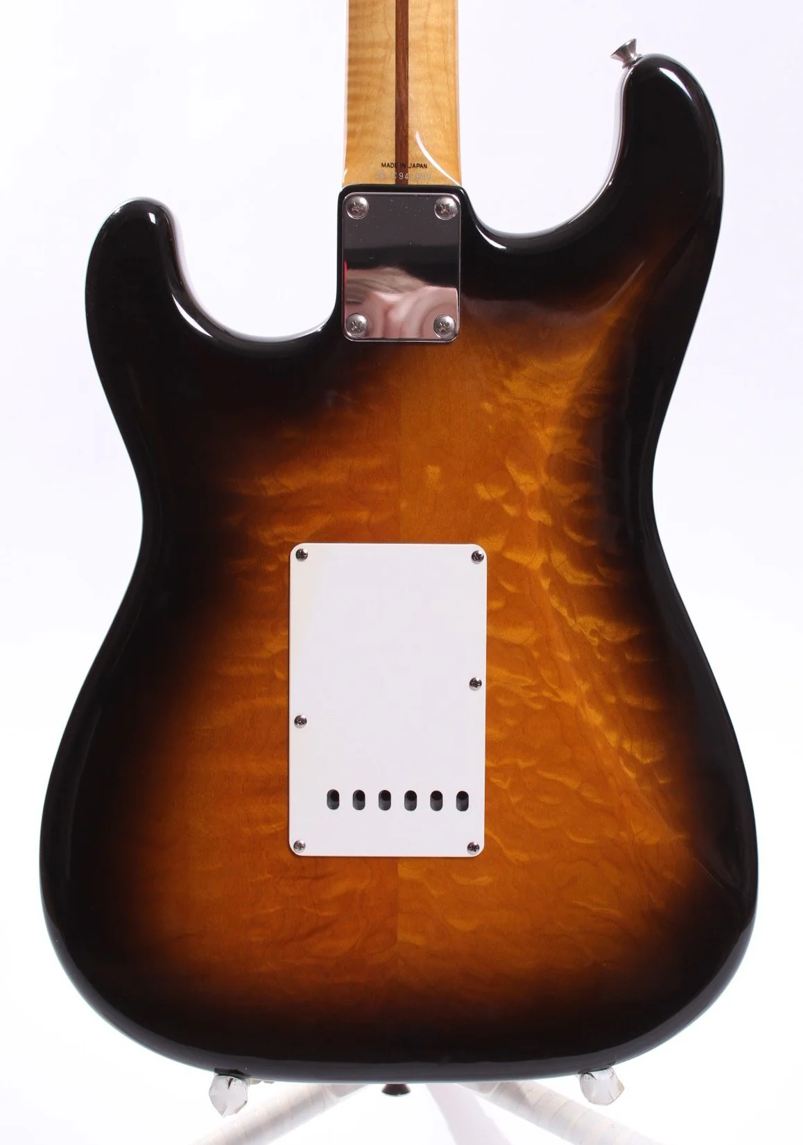 1987 Fender Stratocaster 54 Reissue solid quilt body sunburst NOS - Image 7