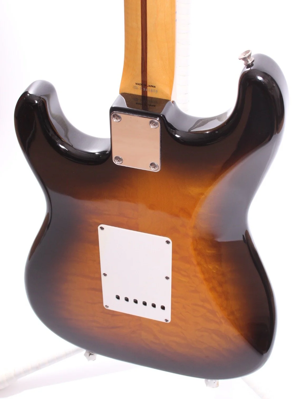 1987 Fender Stratocaster 54 Reissue solid quilt body sunburst NOS - Image 8