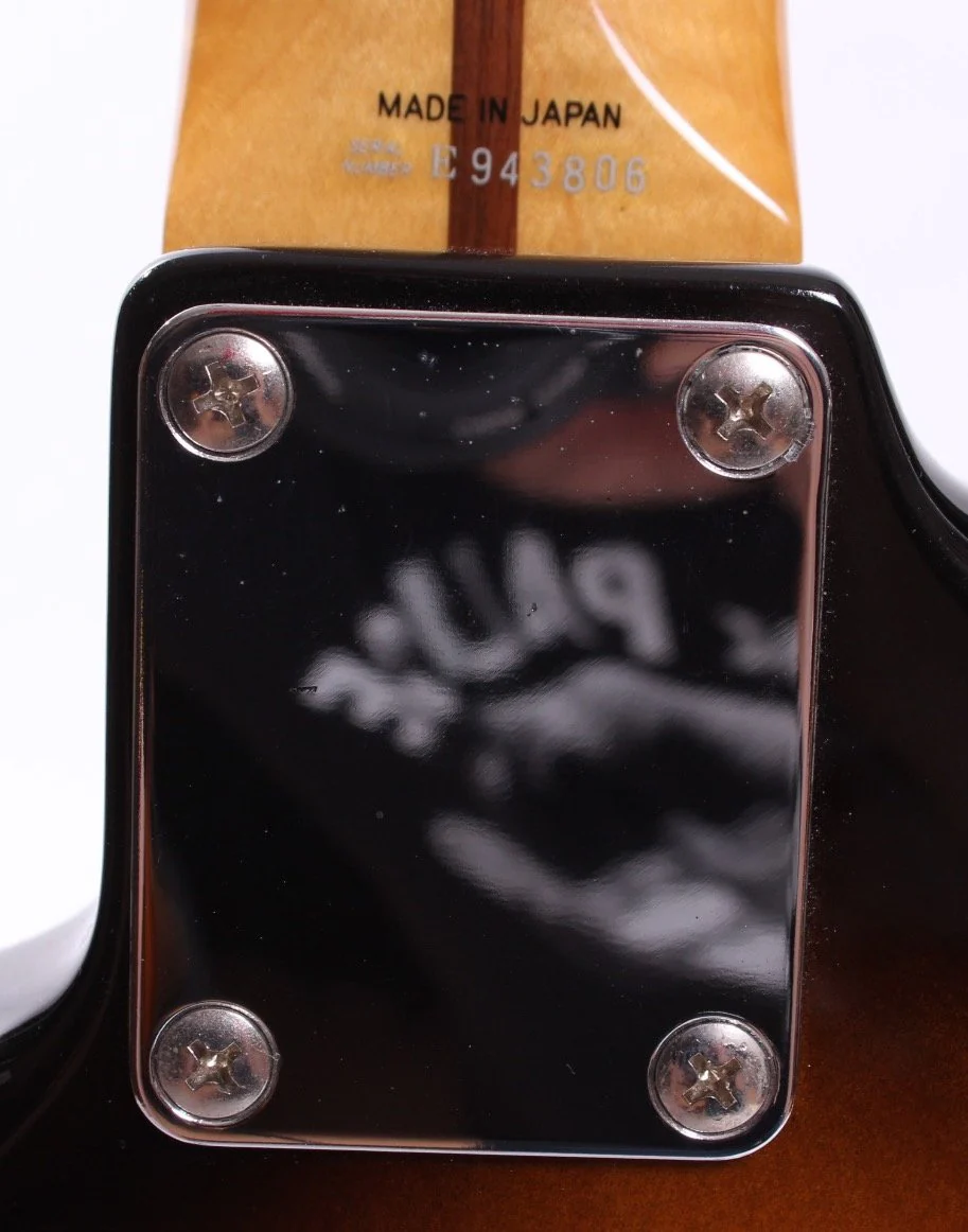 1987 Fender Stratocaster 54 Reissue solid quilt body sunburst NOS - Image 9