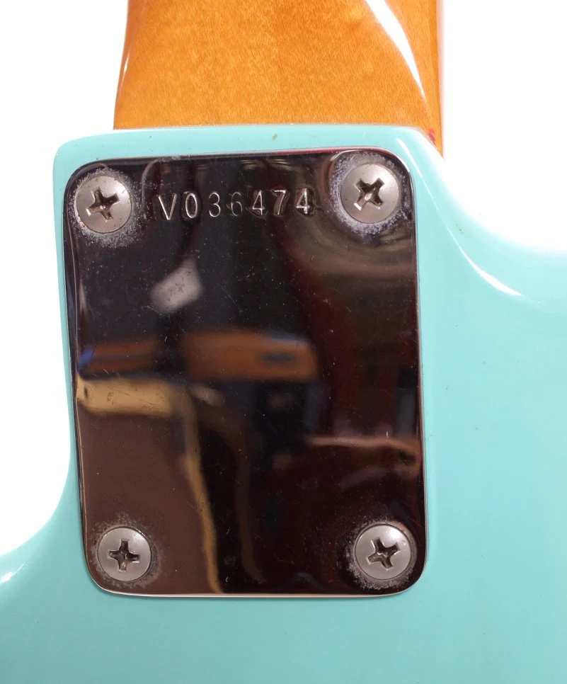 1988 Fender American Vintage '62 Reissue Stratocaster sonic blue - Image 11