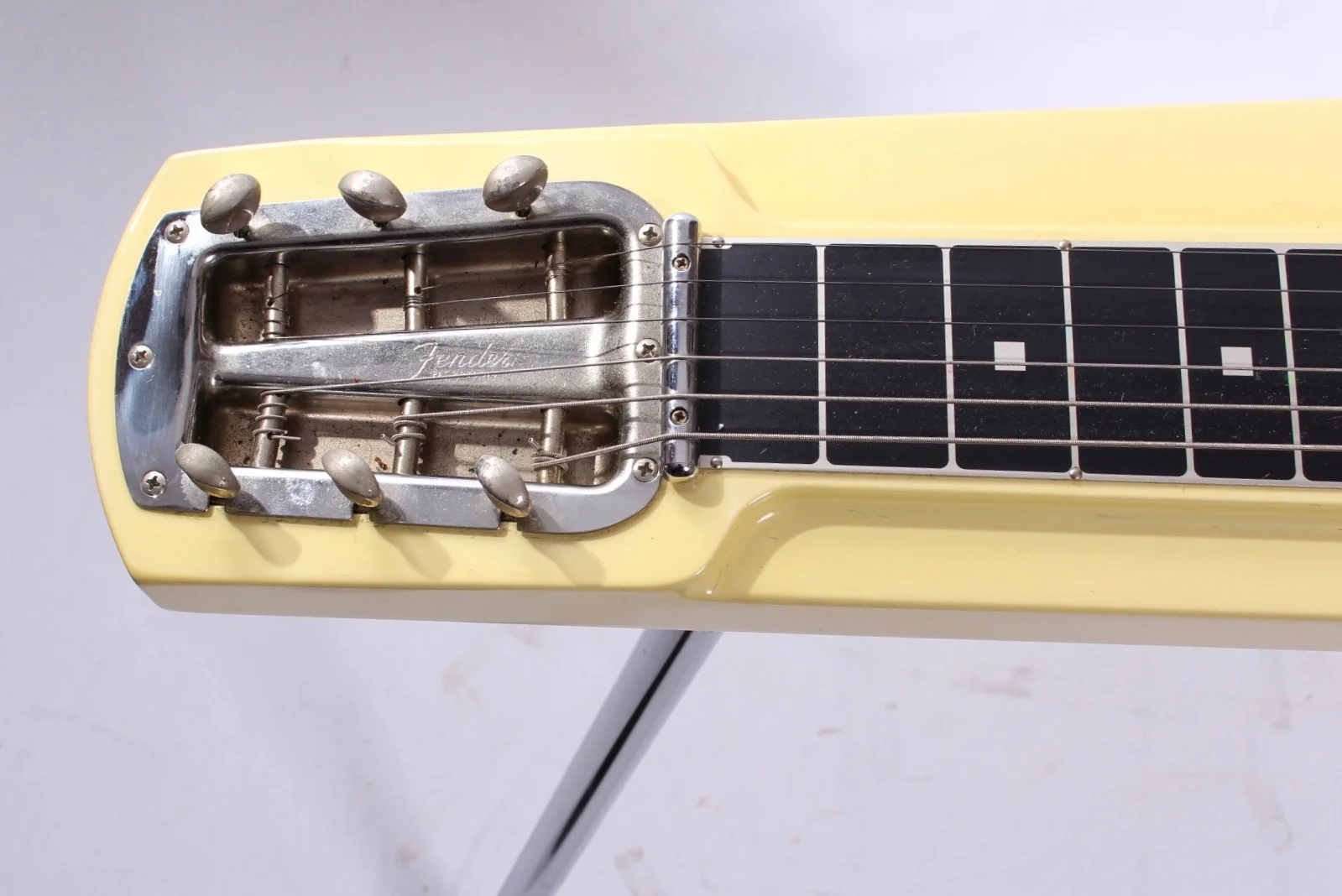 1989 Fender Deluxe 6 Lap Steel Console vintage white - Image 2