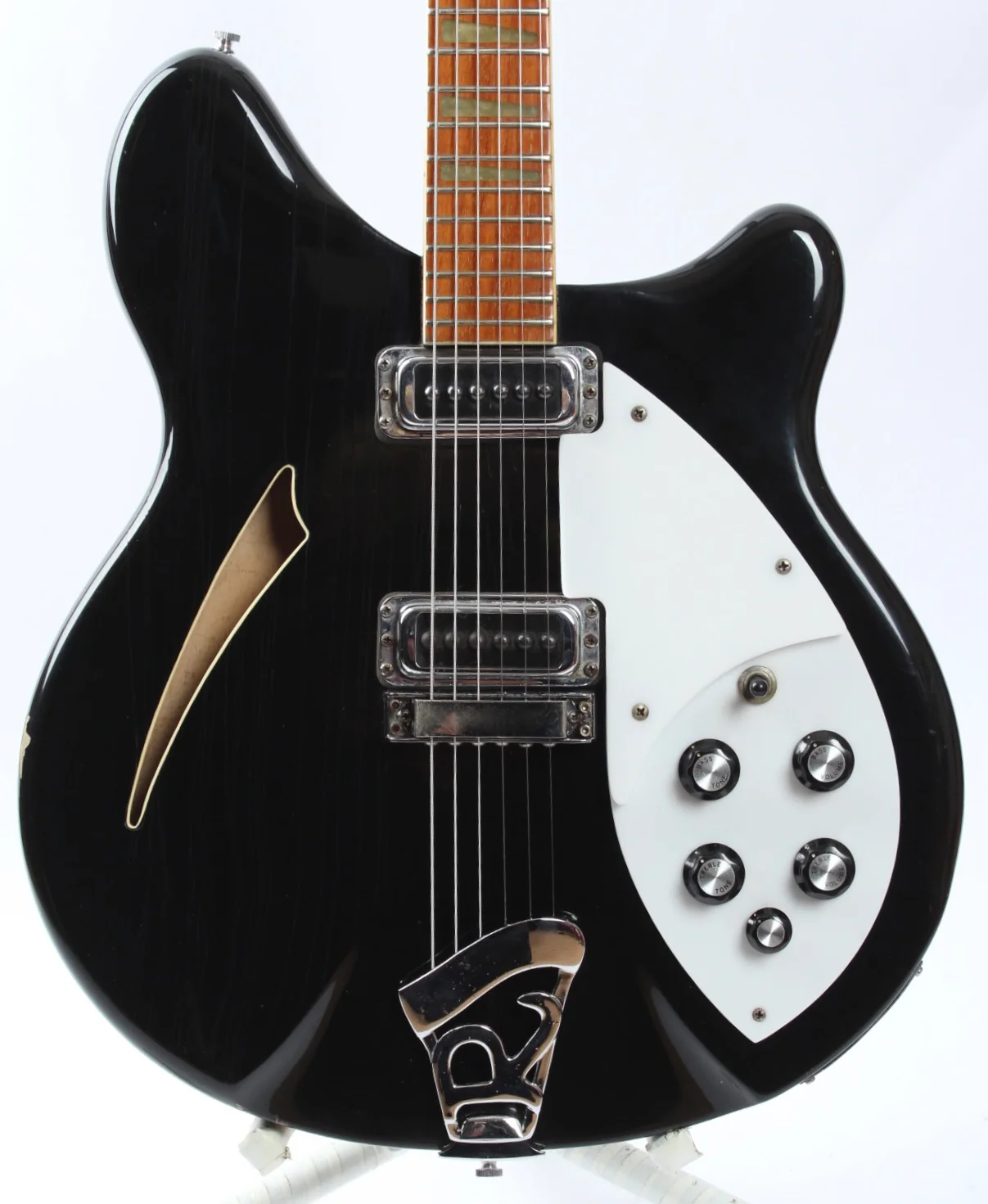 1989 Rickenbacker 360 jetglo - Image 2
