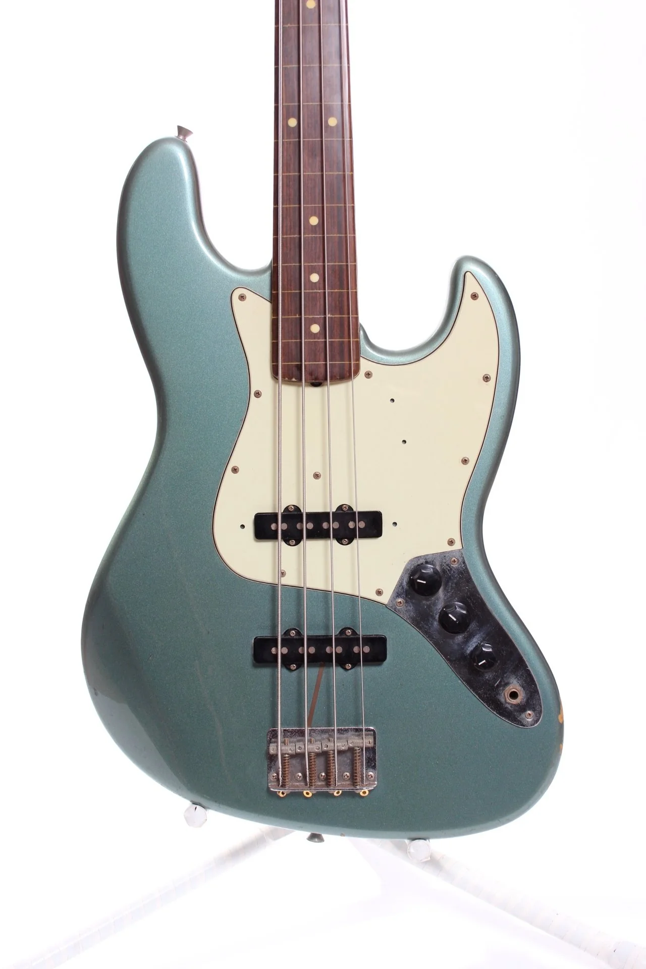 1990 Fender Japan Jazz Bass '62 Reissue fretless ocean turquoise metallic - Image 6