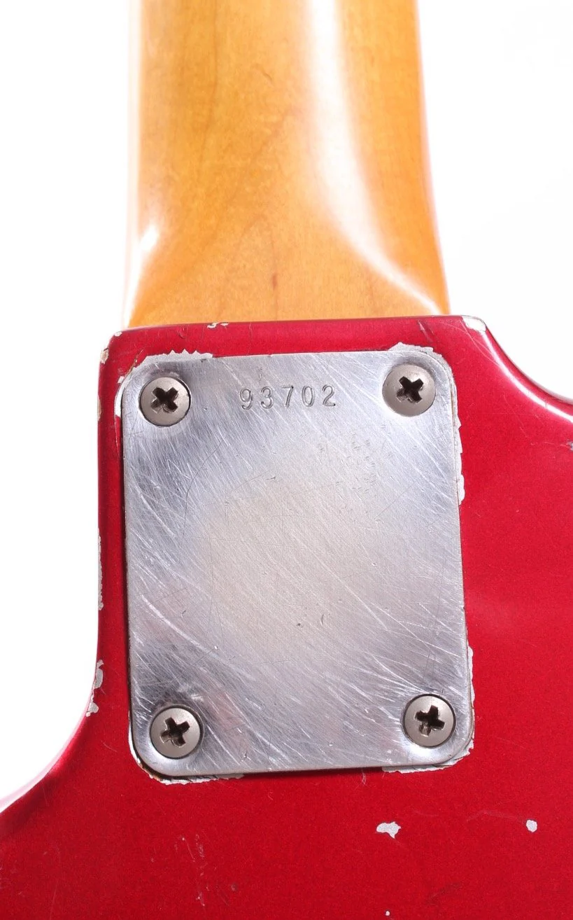 1990s Matsushita Seen Fender Jazz Bass 62 Reissue Replica candy apple red - Image 11