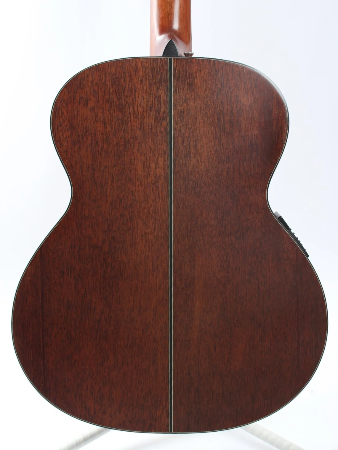 1990s Vester VAB358EQ fretless bass natural - Image 7