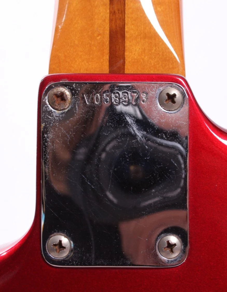 1991 Fender American Vintage 57 Reissue Stratocaster candy apple red - Image 11