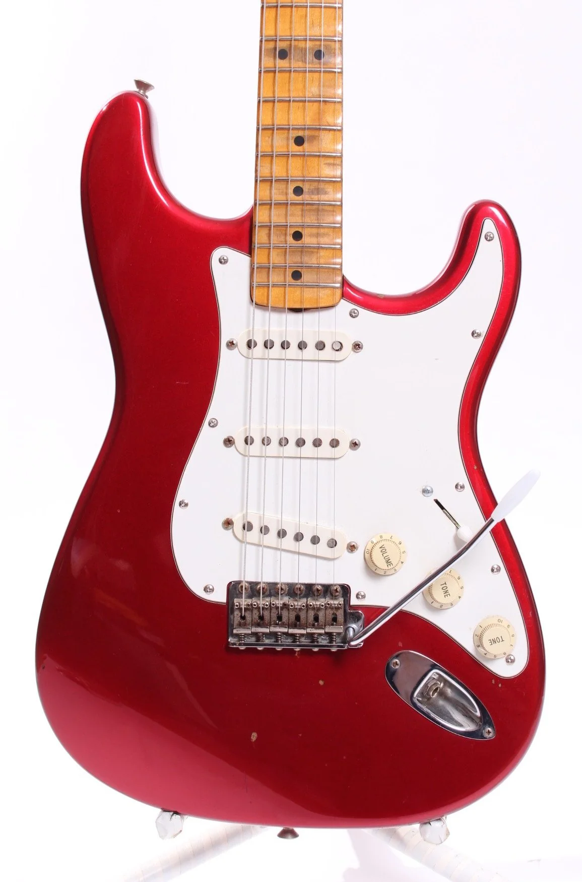 1991 Fender American Vintage 57 Reissue Stratocaster candy apple red - Image 2